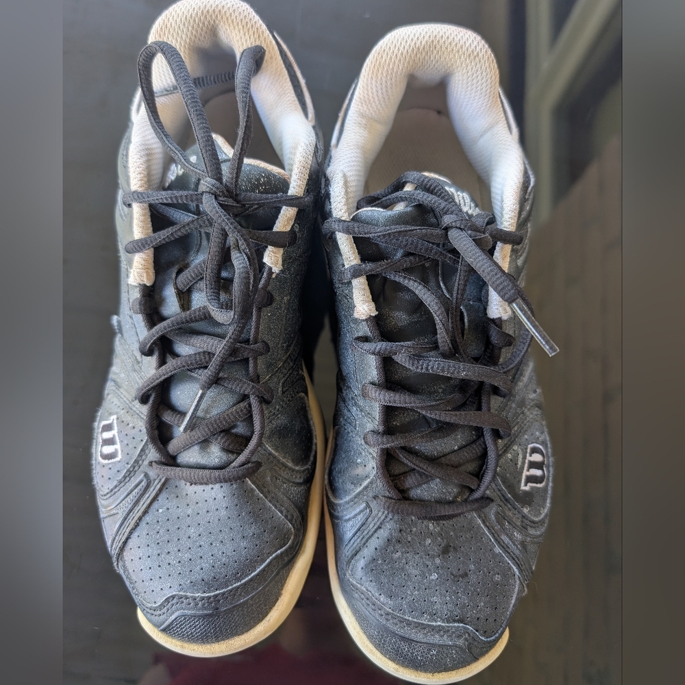 Wilson Tennis Shoes Black Athletic Black Court Shoes Non Marking Sole 8 Women's